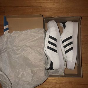 NEVER WORN BEFORE Adidas Originals Sneakers!!!
